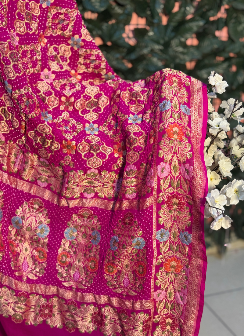 Nimjari Tilfi Floral Motifs Saree
