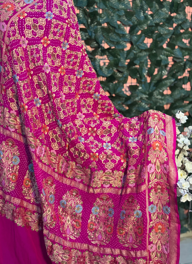Nimjari Tilfi Floral Motifs Saree